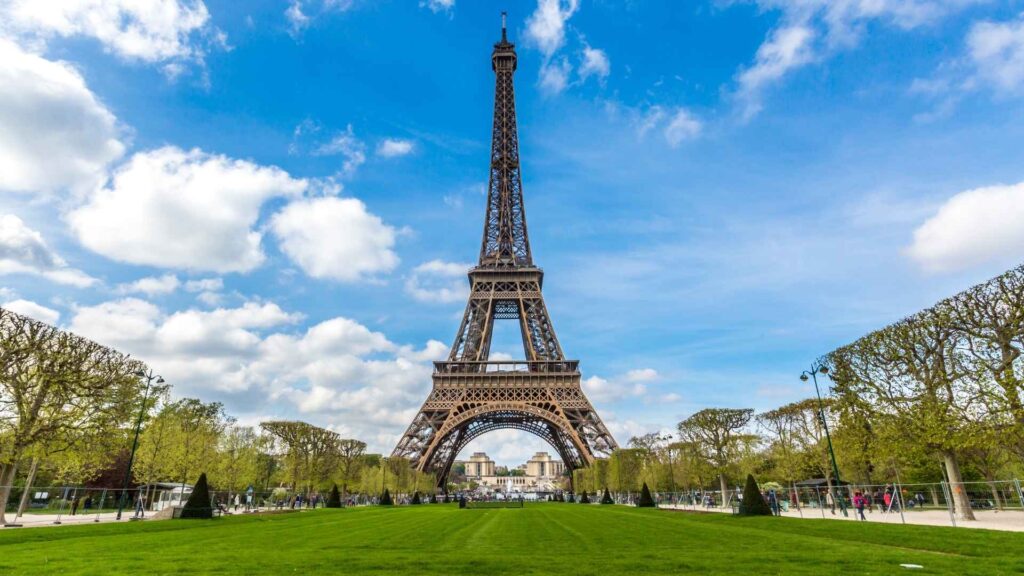 Eiffel Tower Guided Tour Tickets