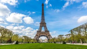 Eiffel Tower Guided Tour Tickets