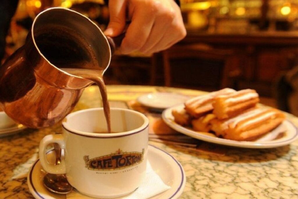 cafe tortoni in buenos aires