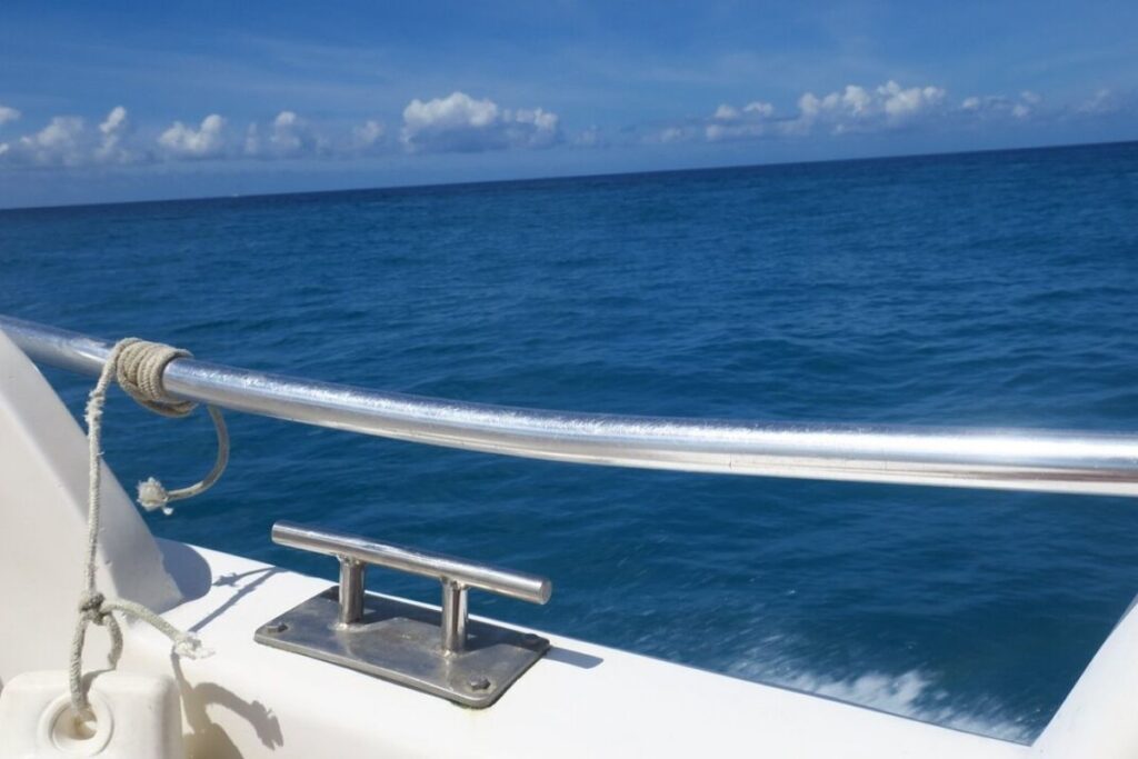 sailing to saona island