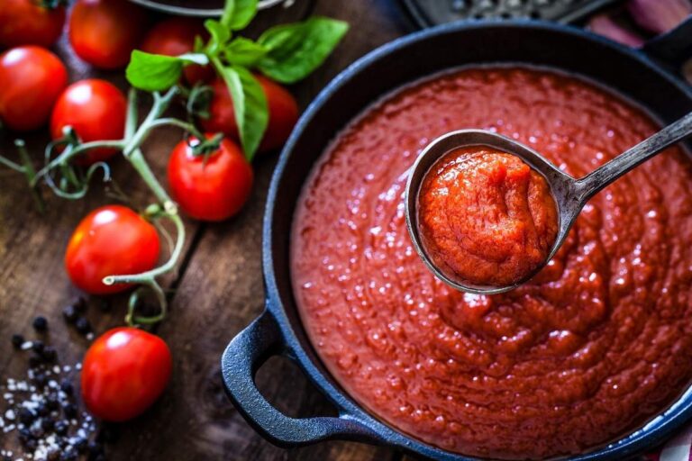 best-ever tomato pasta sauce