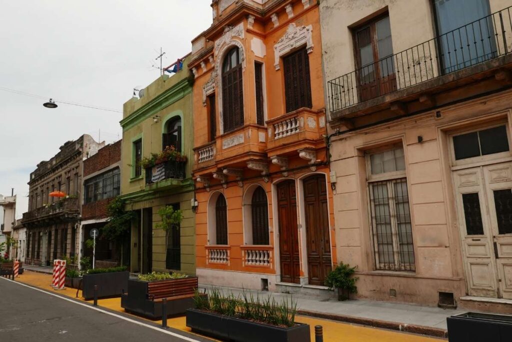How Many Days Do You Need in Montevideo? 1 How Many Days Do You Need in Montevideo?