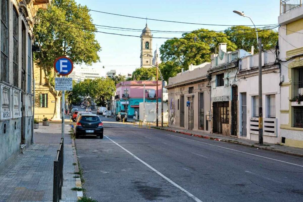 how many days in montevideo