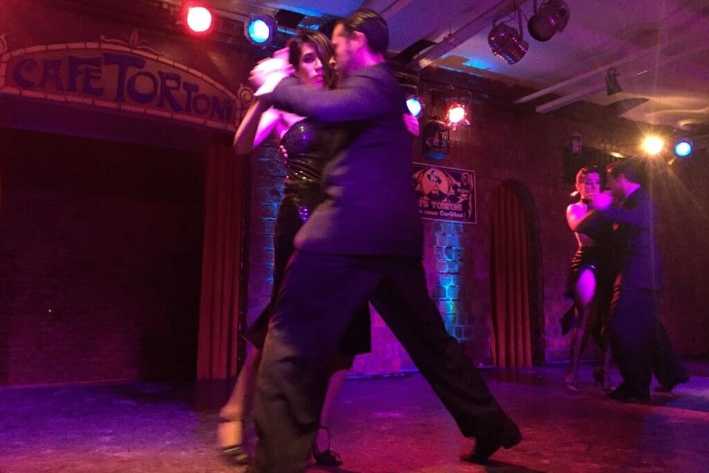 tango show in buenos aires
