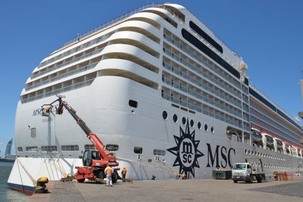 Montevideo in One Day: A Walking Itinerary From the Port to the Rambla 3 Terminal de Cruceros, montevideo